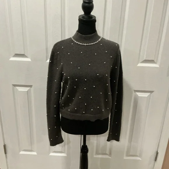 ZARA Womens Gray Sweater with Pearl Details size M - Picture 1 of 5